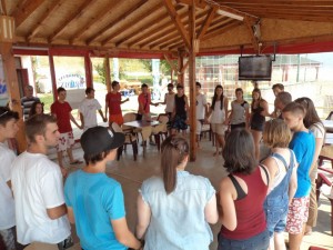 217995_4137439948512_825569550_n