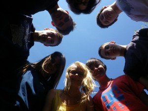 554493_616055658434854_63473388_n